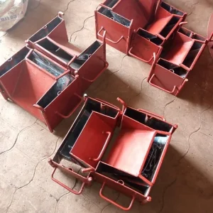 PRECAST & CONCRETE MOULDS